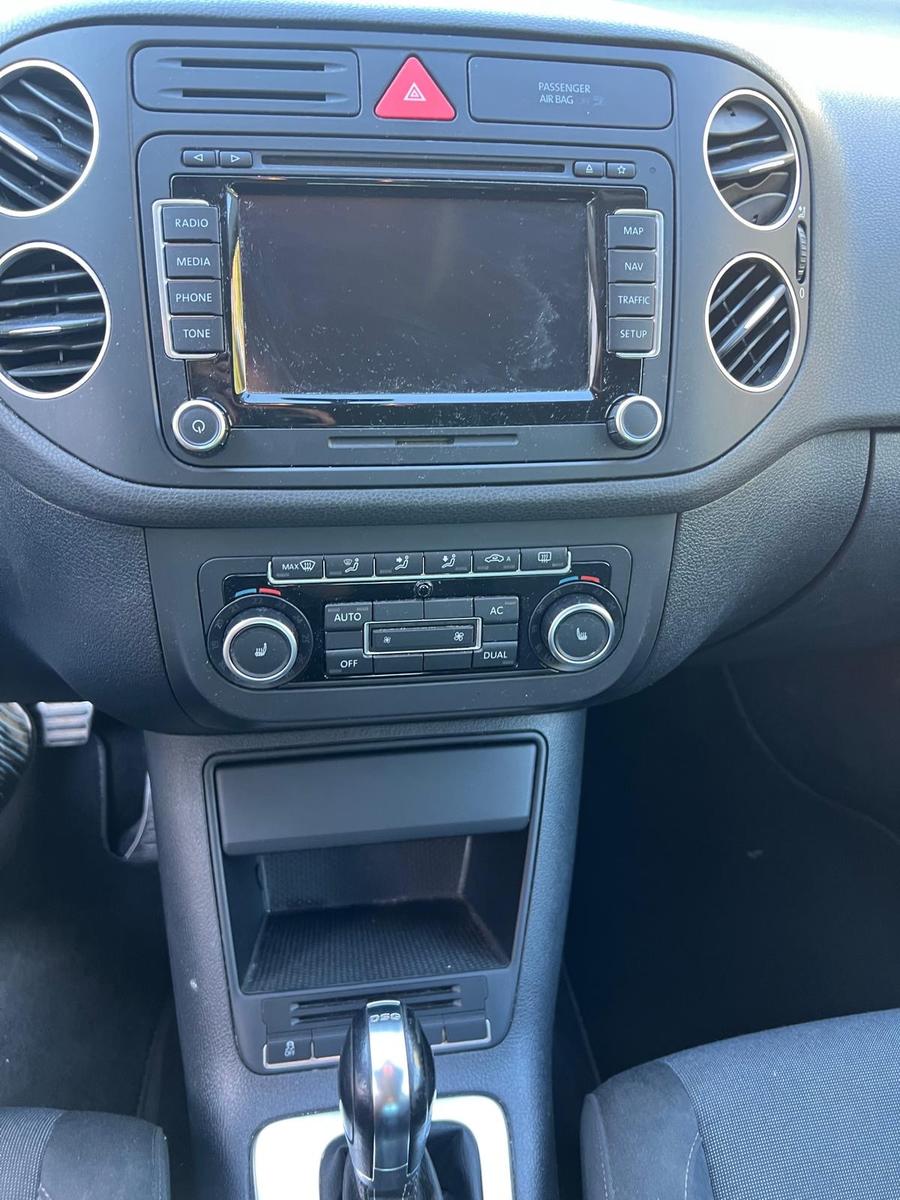 Volkswagen Golf Plus 2011 — photo 22