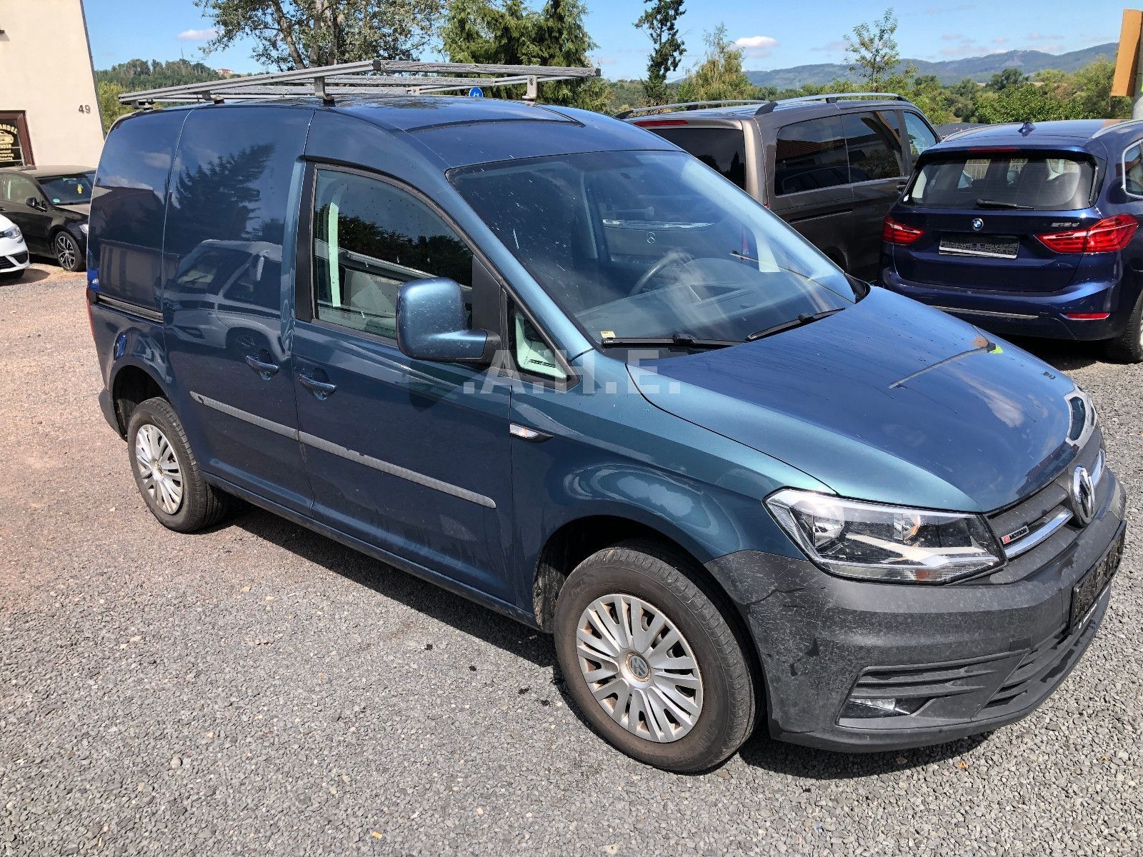 Volkswagen Caddy - 1