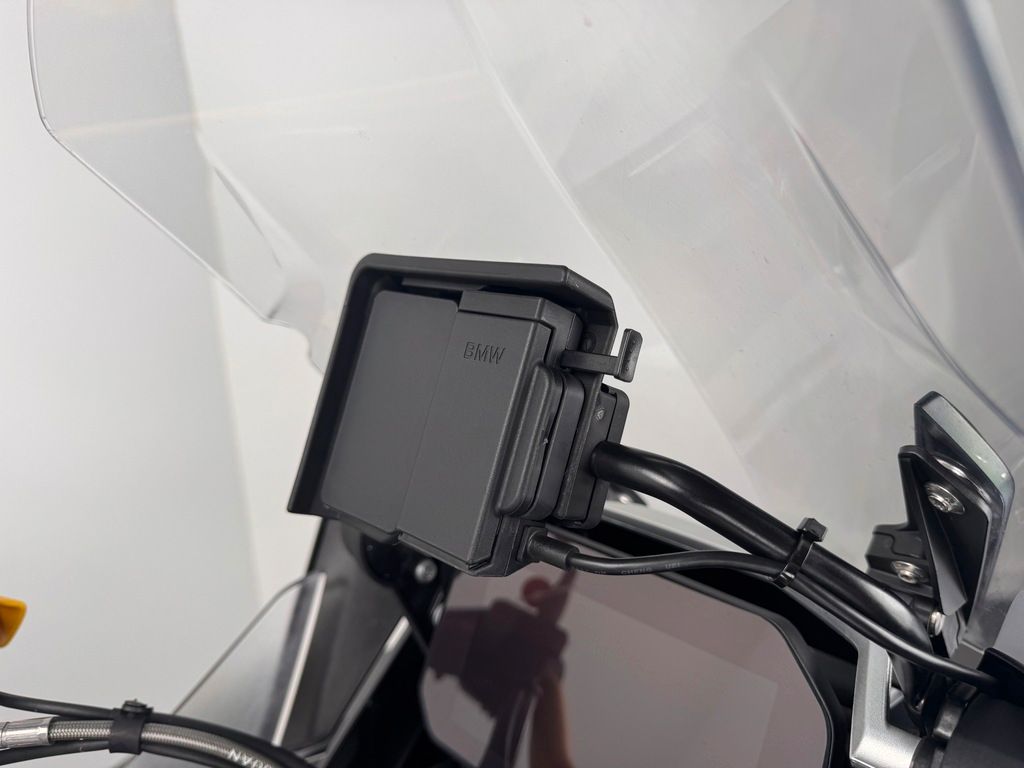 Fahrzeugabbildung BMW R 1250 GS *40 YEARS *TOP-ZUSTAND *KOFFER