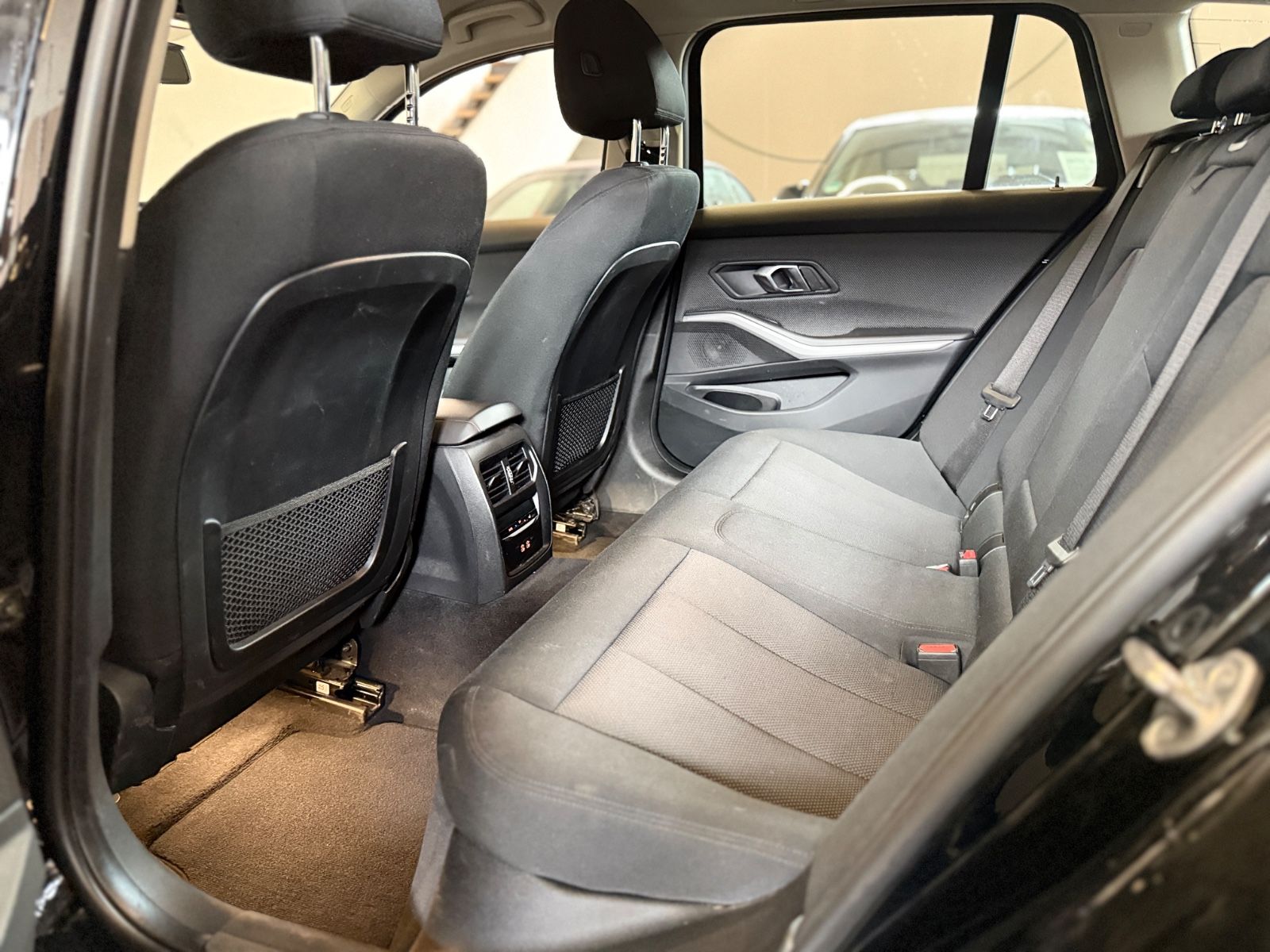 BMW 320i Touring Neues Model  Whitescreen/Led/ foto 9