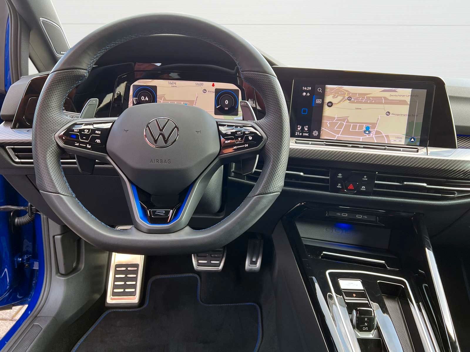 Volkswagen Golf 8 R Performance Black Style 2,0 TSI 4motion foto 6
