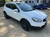 Nissan Qashqai 2.0 dCi DPF Tekna - Nissan Qashqai aus 2011: Tekna
