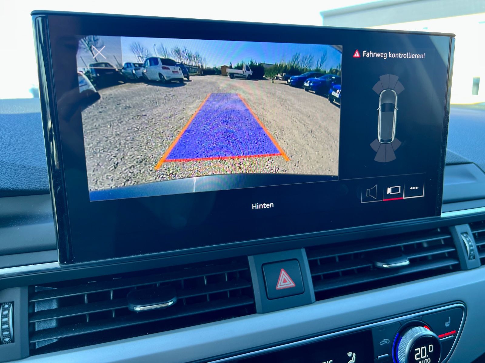 AUDI A4 Avant TDI LEDER AHK LED SHZ NAVI KAMERA