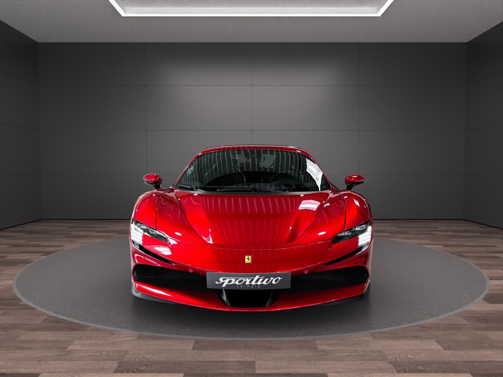 Ferrari SF90 SF90 Stradale
