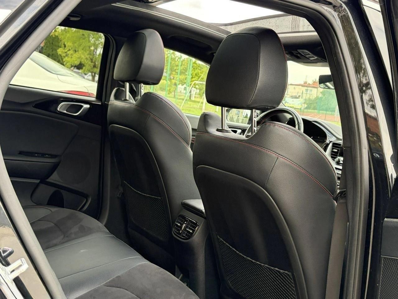 Kia ProCeed 1.6T-GDI Aut.GT LED Panorama Kam JBL...