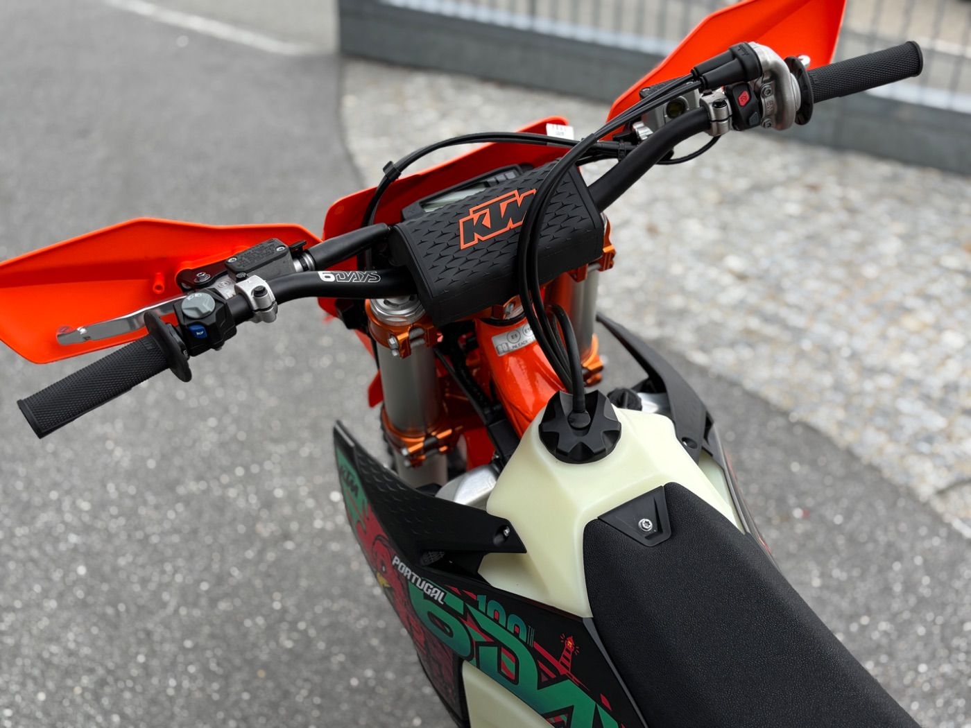 Fahrzeugabbildung KTM 350 EXC-F Six Days 2027
