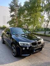 BMW X4 xDrive20d M SPORT*AHK*HUD*PANO - BMW X4 in Köln