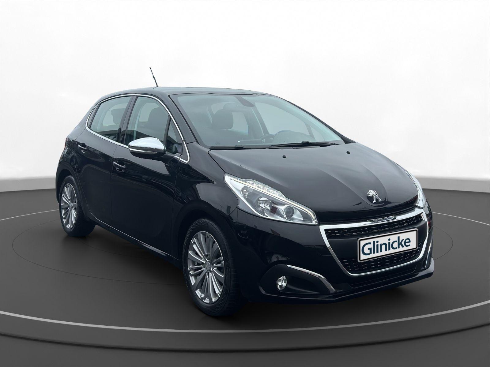 Peugeot 208 Allure 110 Automatik Navi Sitzheizung PDC Te