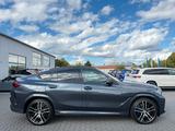 BMW X6*M50*INDIVIDUAL*360°ACC*HUD*LASER*AHK*ICONIC* - BMW X6 M50 aus 2022