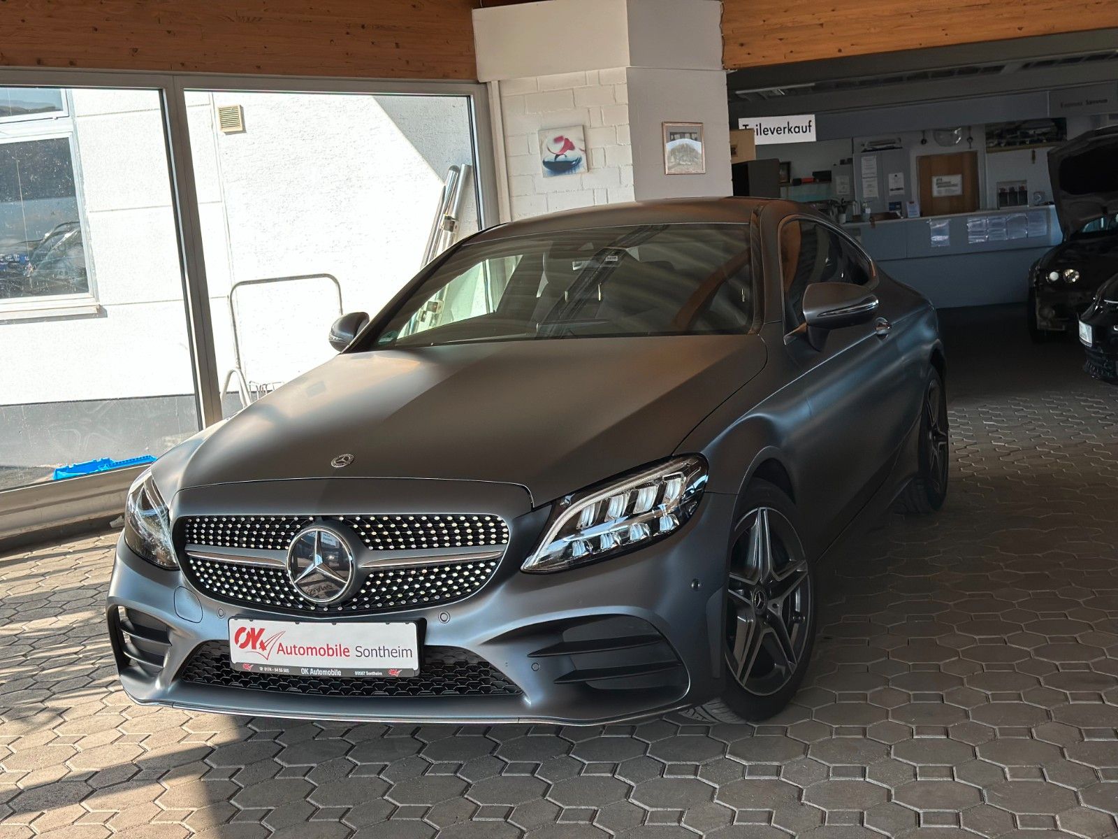 MERCEDES-BENZ C400 Coupe 4M*Burmester*dig.Cock*Kam*Nav*LED*AMG