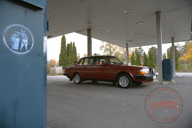 Volvo 244 GL *Only 19.000KM