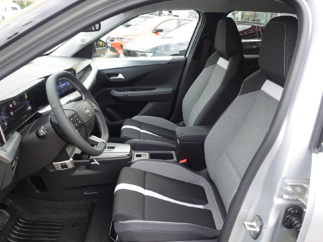 Fahrzeugabbildung Opel Frontera 1,2 GS-Line Mild Hybrid 7-Sitzer