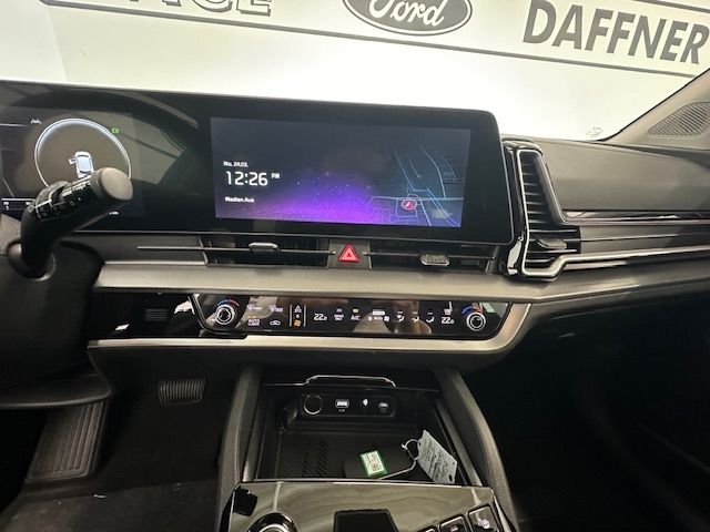 Fahrzeugabbildung Kia Sportage PHEV 4WD 1.6 T-GDI VerkehrszeichenERK