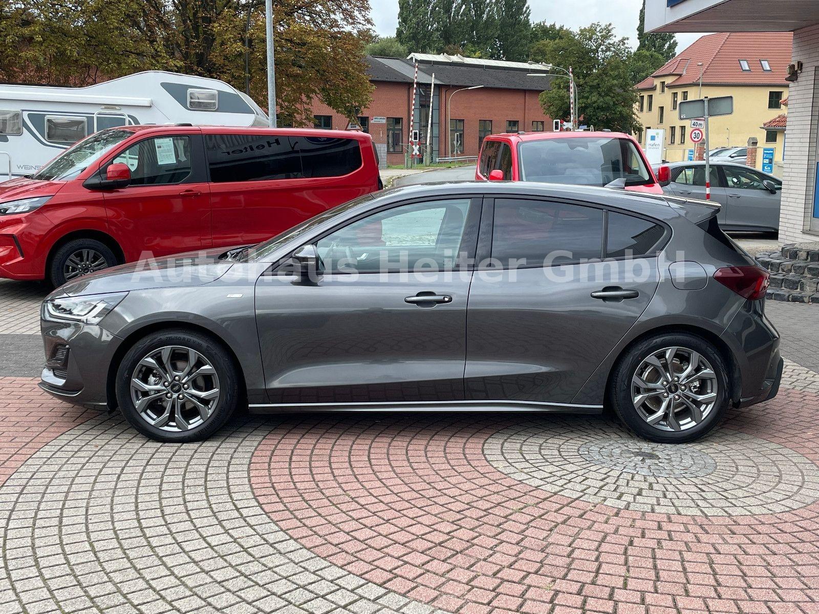 Ford Focus Lim. Automatik ST-Line / 155PS+Kamera+ACC, миниатюра 3