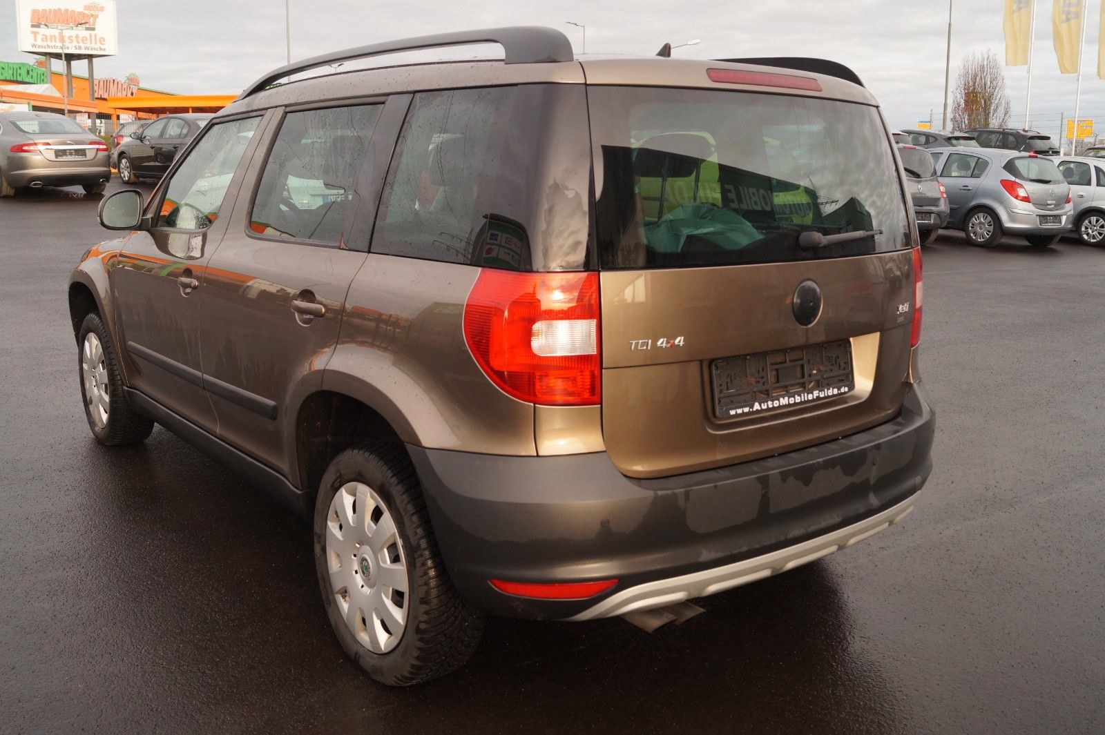 Fahrzeugabbildung SKODA Yeti 2.0 TDI Active 4x4