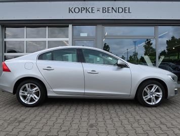 Volvo S60 - 4