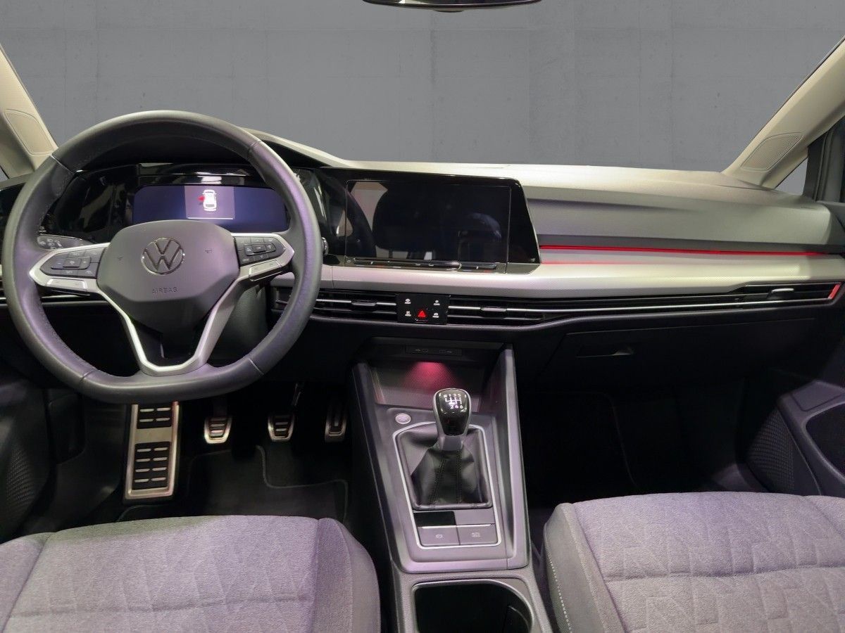 Volkswagen Golf - Bild 9
