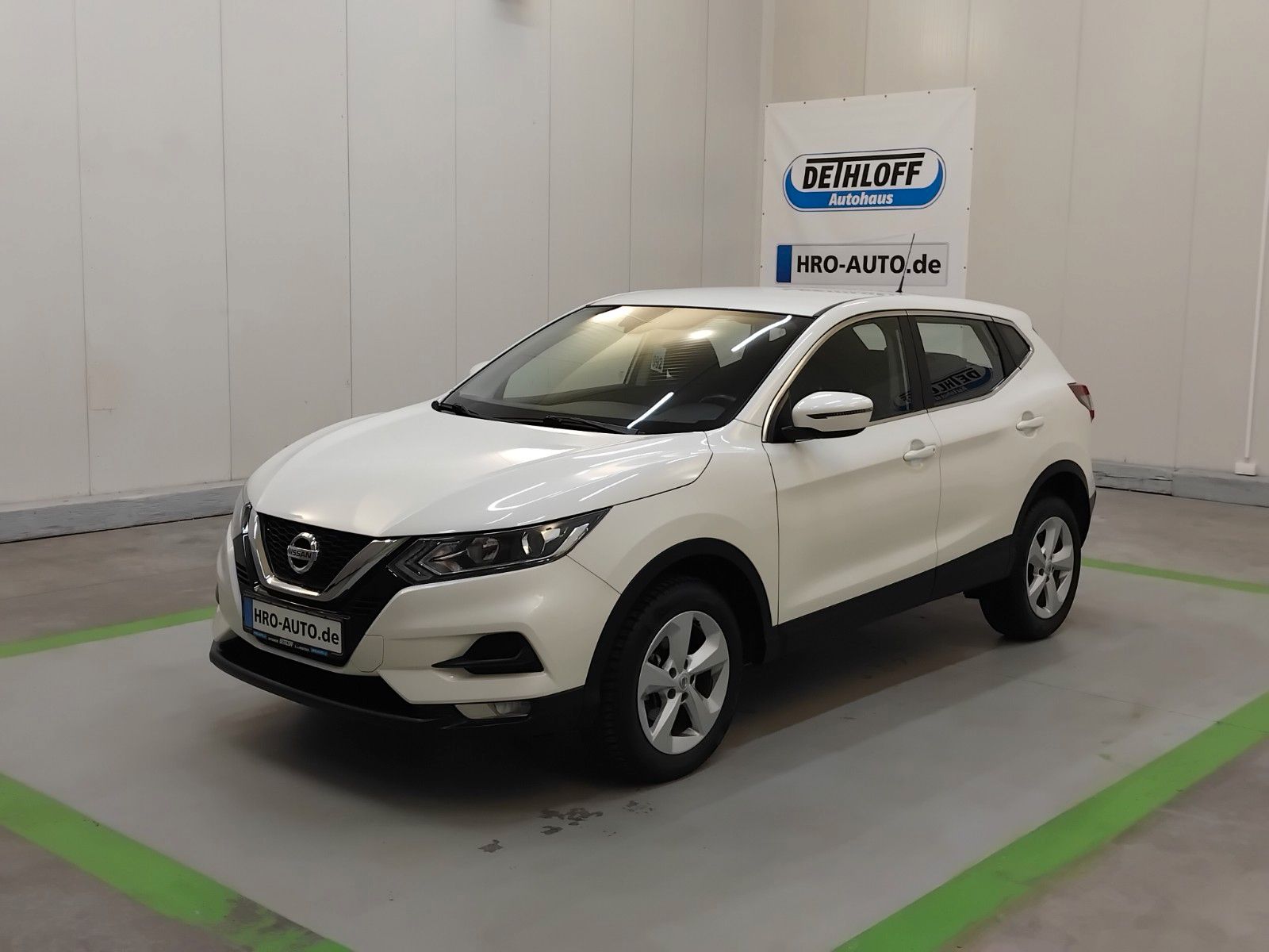 Nissan Qashqai (08/2021, Benzin)