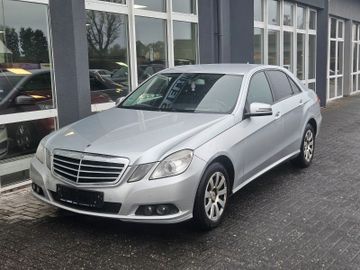 Mercedes E 200 - 3