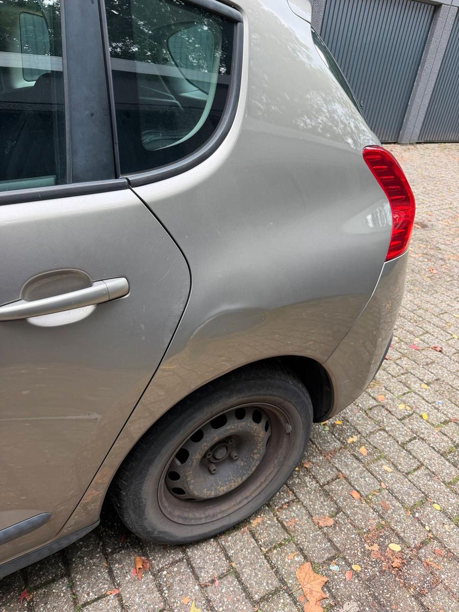 Peugeot 3008 2011 — photo 8