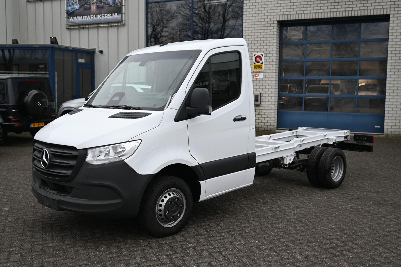 Mercedes-Benz Sprinter 515 CDI L2 Pro chassis cabine 3500 KG t
