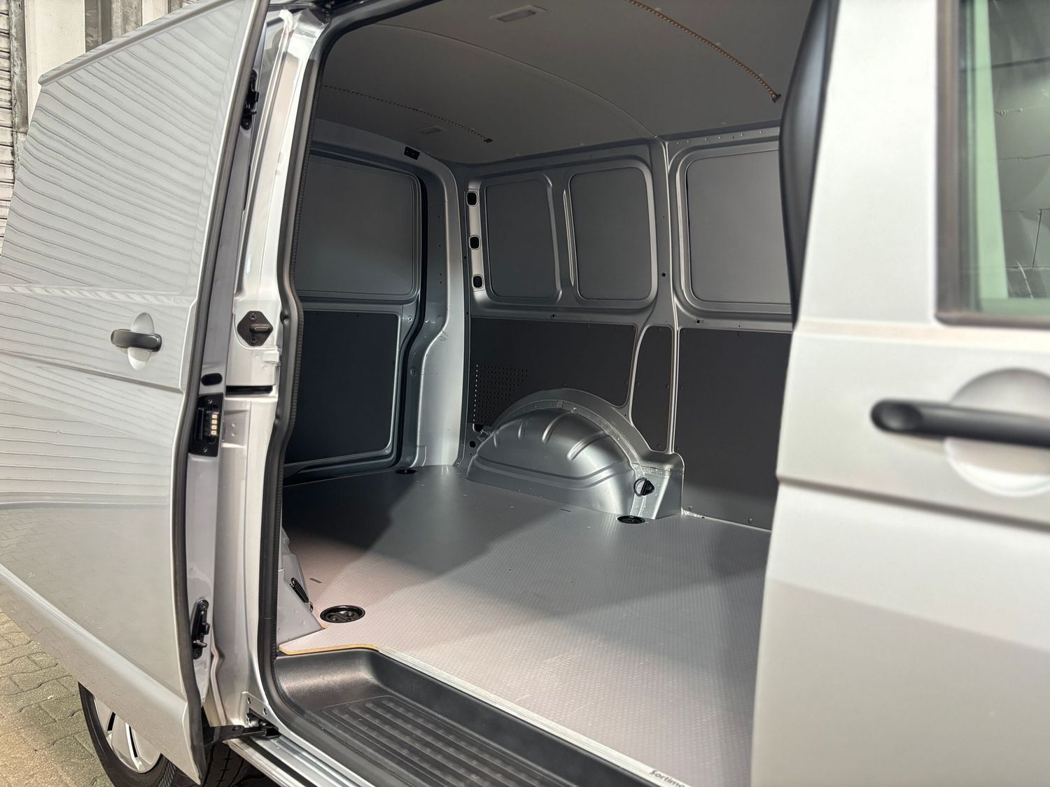 Fahrzeugabbildung Volkswagen T6 Transporter 2.0TDI#DSG#Klima#ACC#Kamera#St.Hz