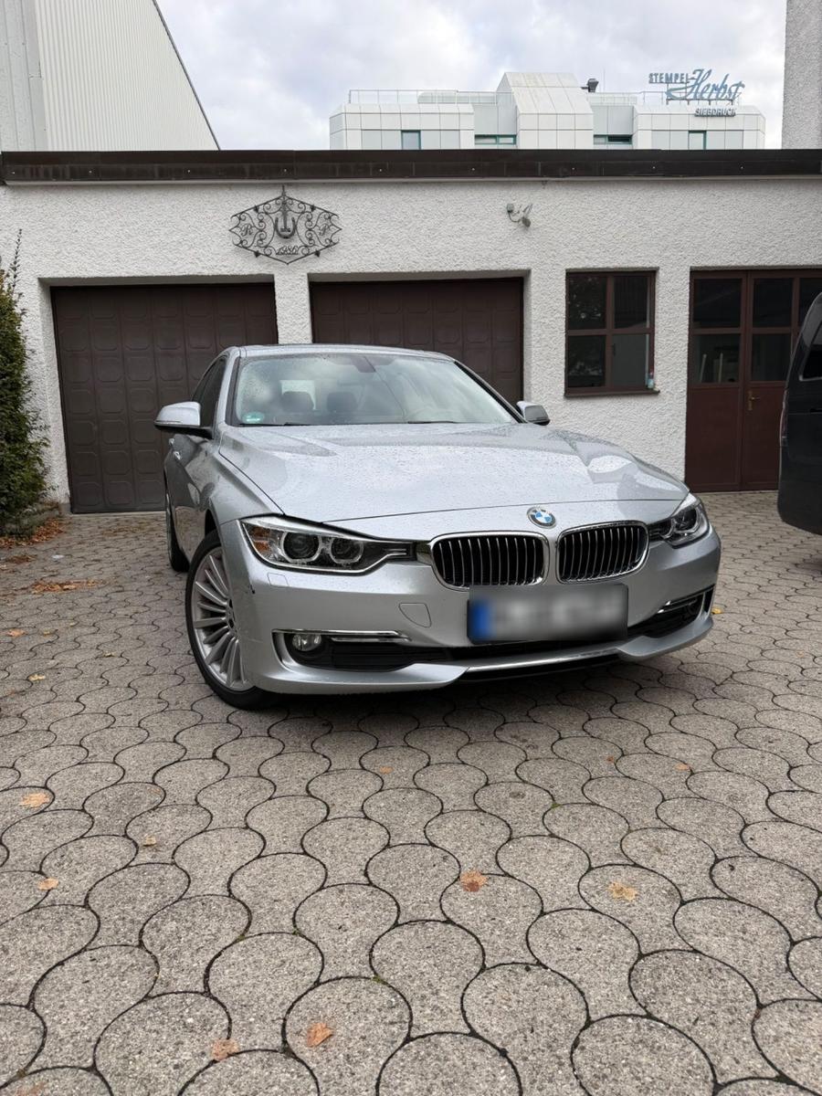BMW 320