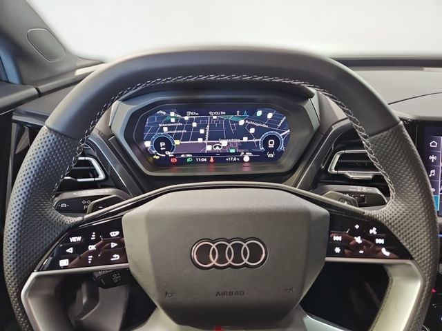 Q4 SUV 40 e-tron S LINE+MATRIX+AHK+HUD+SPORT+