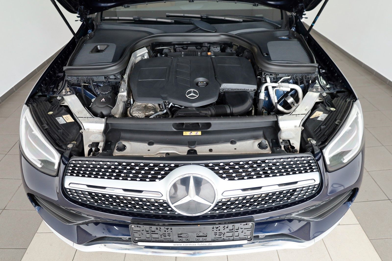 Fahrzeugabbildung Mercedes-Benz GLC 200d COUPE AMG Line Leder,Navi,LED,Kamera,SD
