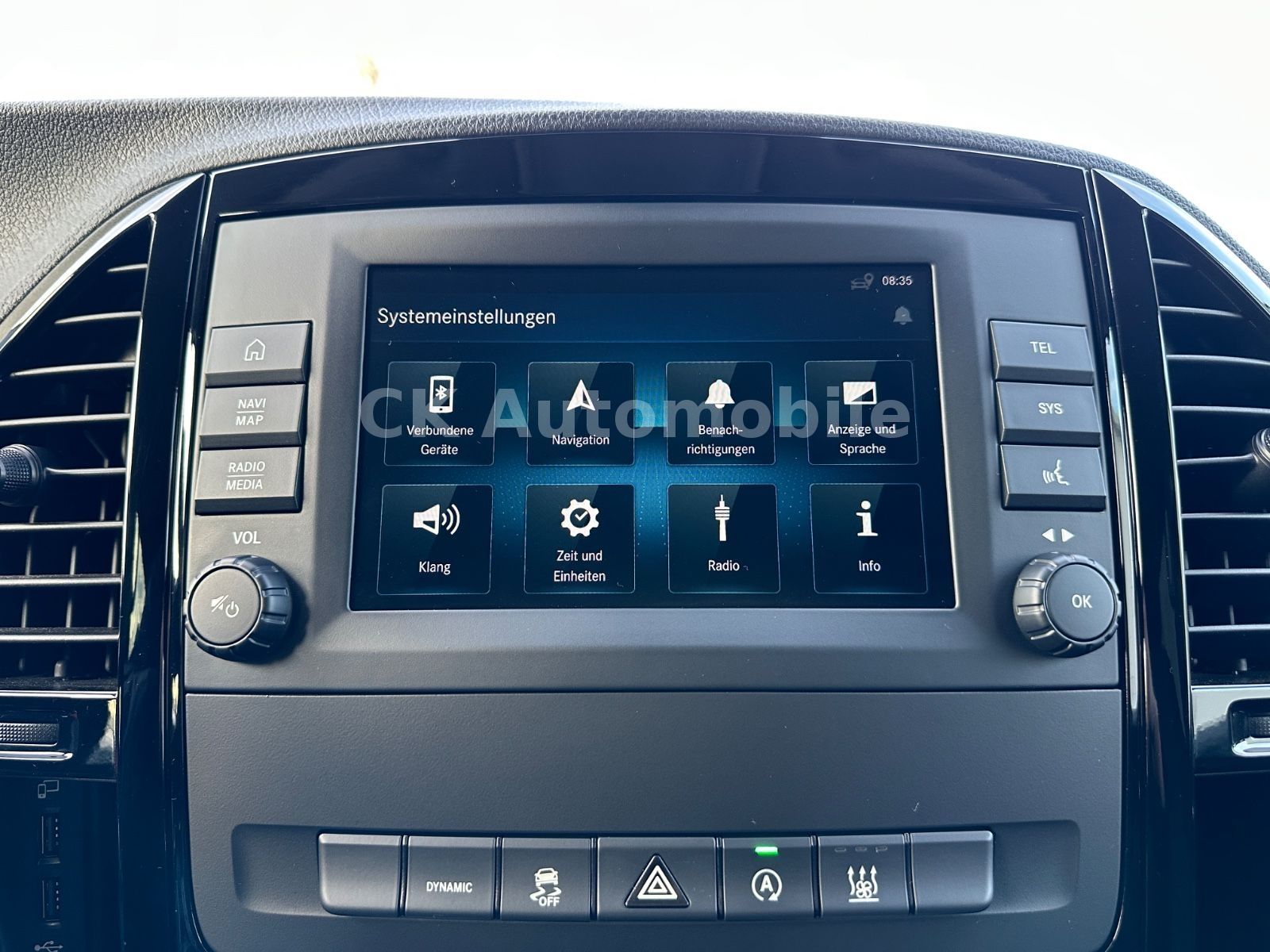 Fahrzeugabbildung Mercedes-Benz Vito 124 Mixto 4x4 lang/5Sitze/Navi/LED/Kam./AHK