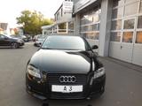 Audi A3 2.0 TDI S line/Sportpaket - Cabriolet - Audi mit Diesel-Antrieb: Cabrio, Sportpaket