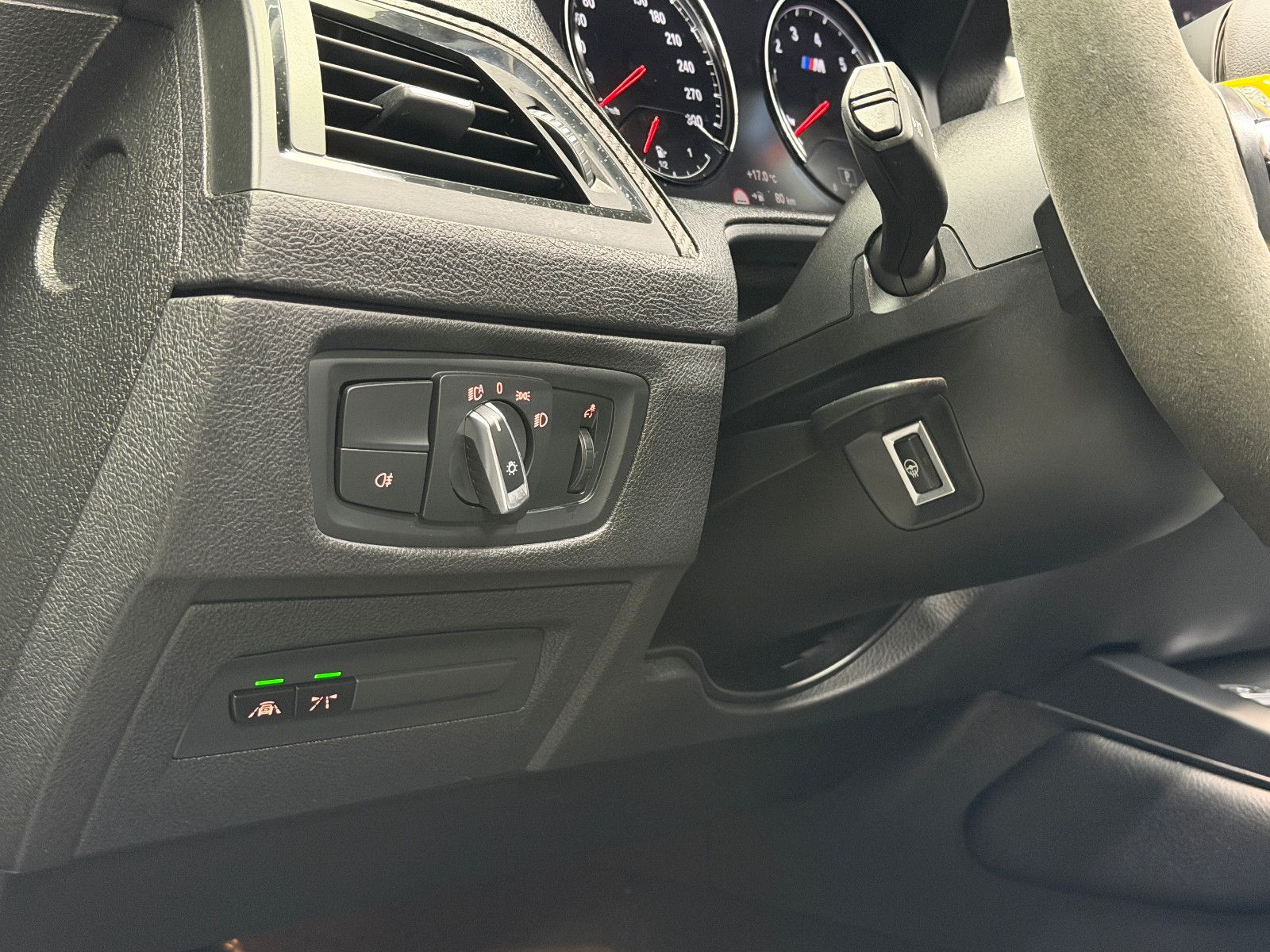 Fahrzeugabbildung BMW M2 Coupe |HJS|H/K|M-PERFORMANCE|H&R