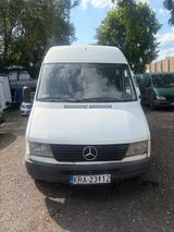 Mercedes-Benz Sprinter 210D 2.9 L - Mercedes-Benz Sprinter: 210 D