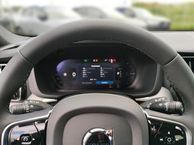 VOLVO XC 60 (Bild 15 von Array)