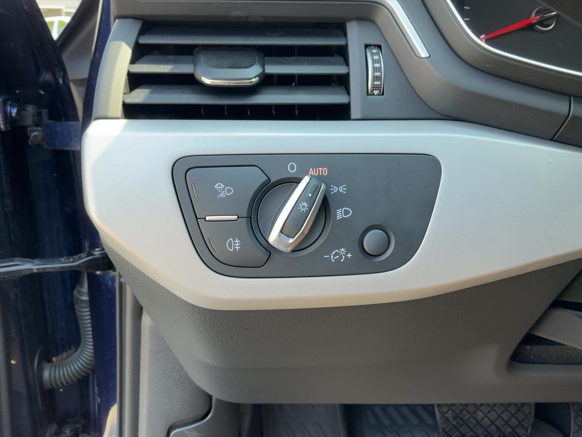Audi A4 - Bild 17