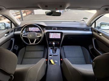 Volkswagen Passat Variant - 10