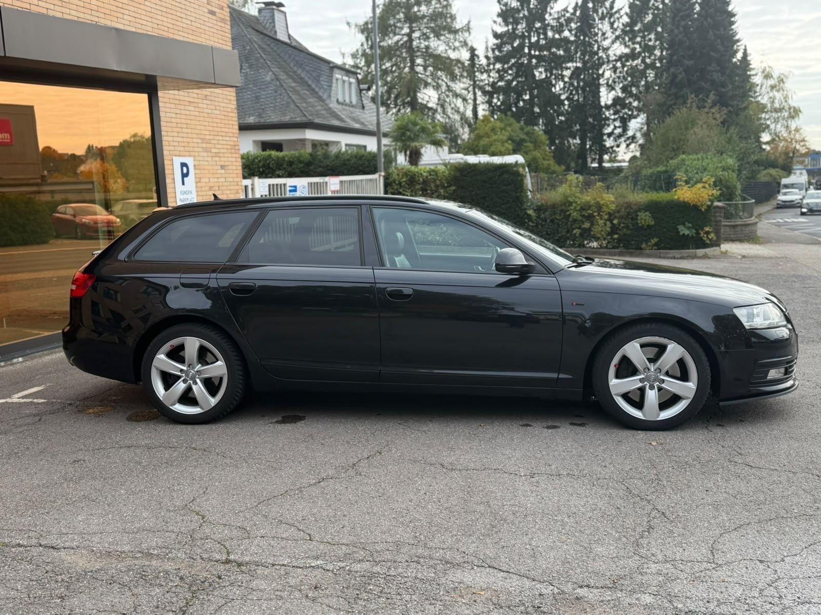 Audi A6 2010 — photo 12