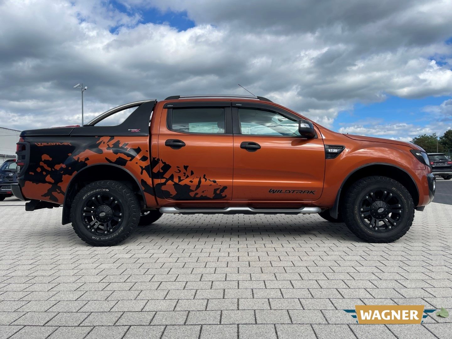 Fahrzeugabbildung Ford Ranger Wildtrak Doppelkabine 4x4 Automatik