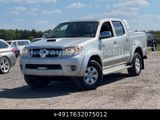 Toyota Hilux Double Cab 3.0 D-4D SR5 Design 4x4 Aut.