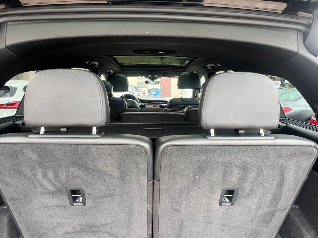 Audi Q7 50 TDI Quattro 3x S line*Pano*7.Sitzer*Matrix