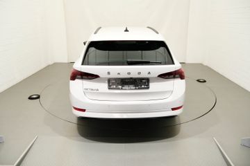 Skoda Octavia Combi Clever 2.0 TDI DSG NAV PDC HUD