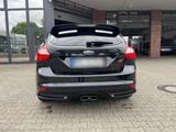 Ford Focus 2,0 EcoBoost ST *NeueBremsen*Vorne&Hinten  - Ford Focus mit Benzin-Antrieb: Limousine, 2.0