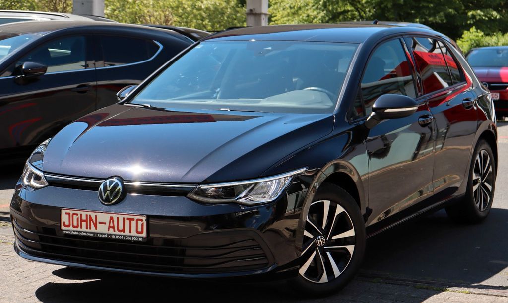 VW Golf VIII Lim. United eTSI *2.Hd*LED*VCP*ALU*H&amp;K