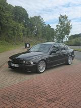 BMW 5er E39 528i - BMW aus 1999: E39