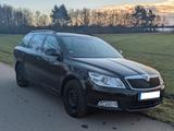 Skoda Octavia 1.4 TSI Elegance: Tempomat, Klimaanlage