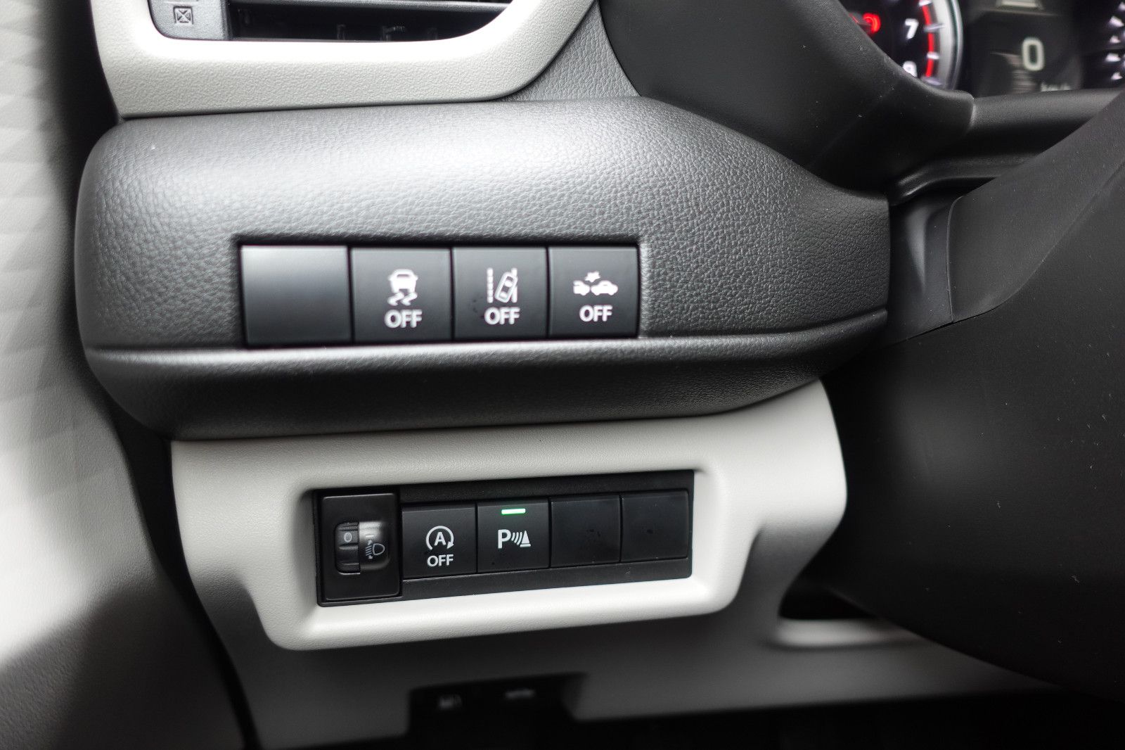 Fahrzeugabbildung Suzuki Swift 1.2 Comfort AHK,Sitzh.,Navi,Kamera,PDC