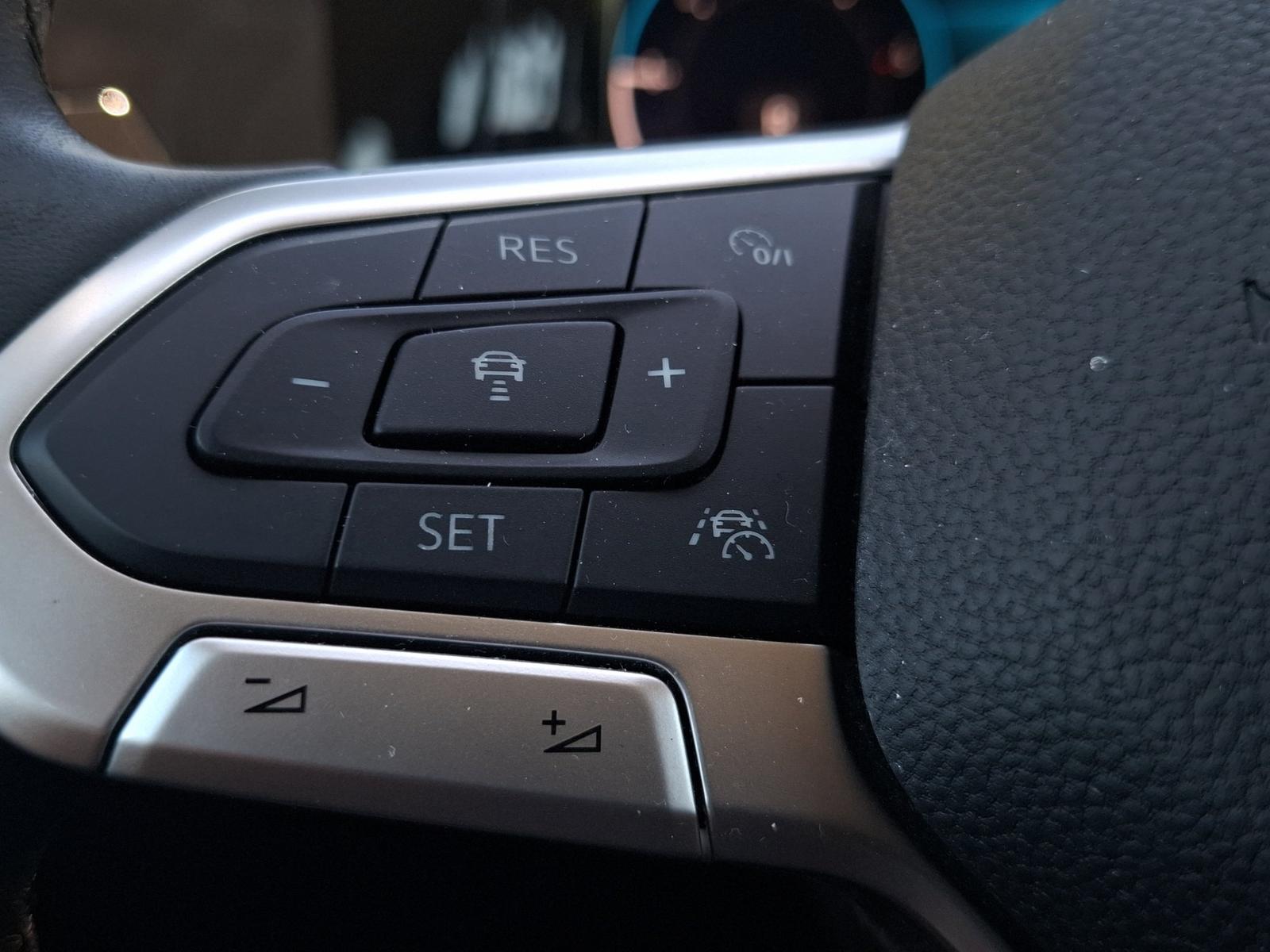 Volkswagen Golf VIII 2.0 TDI Life, миниатюра 20