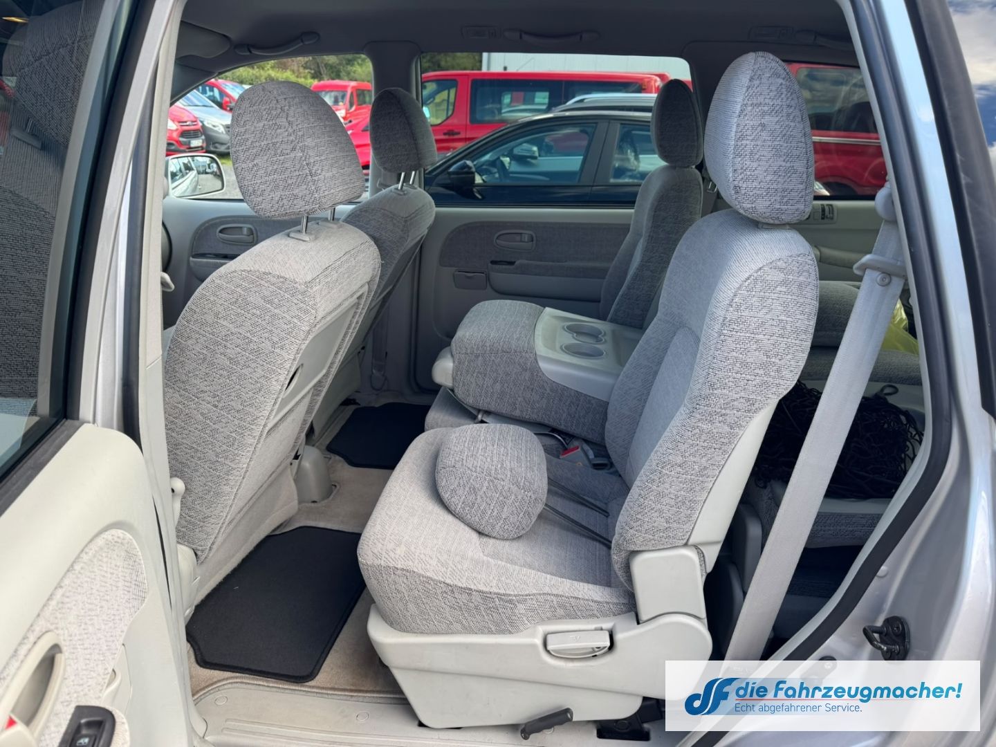 Fahrzeugabbildung Hyundai Trajet 2.0 GLS Team 06 *TÜV 07/27* Klima el.SP S