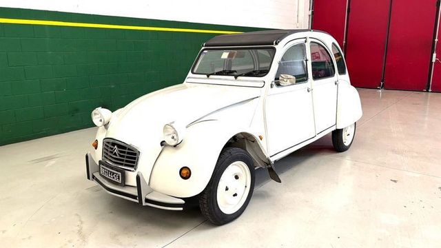 Citroën 2CV 6 Special