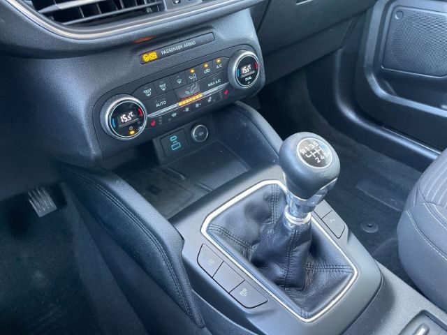 Fahrzeugabbildung Ford Kuga 1.5 EcoBlue Titanium Navi, Sitzheizung, Ein
